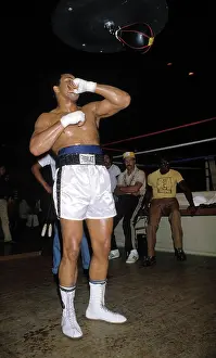 Warms: Ali - The Greatest Of All Time 1942 - 2016