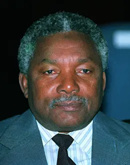 Mwinyi: Ali Hassan Mwinyi