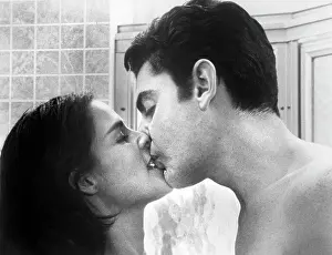 Macgraw: Ali MacGraw - Richard Benjamin - celebrity - entertainment
