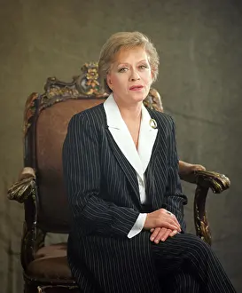Alisa: Alisa Freindlich, 1999