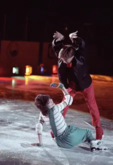 Skaters: All-Stars figure skating ensemble, 1987