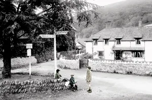 Allerford: Allerford, Corner 1923