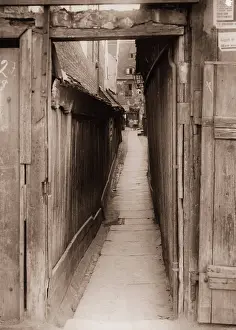 Backyard: Alley in Berlin's workers quarter, 1929