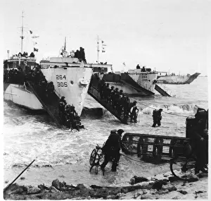 Alighting: ALLIED TROOPS LAND