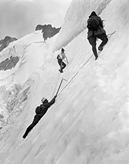 Narrowly: ALPINE MOUNTAINEERING