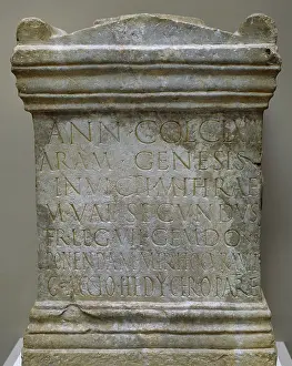 Mithras: Altar with inscription dedicated to the god Mithras