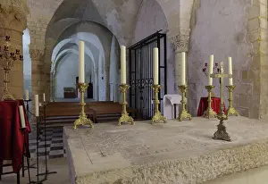 Bishopric: Altar, Lower Chapel, Palais de Tau, Angers, Maine-et-Loire