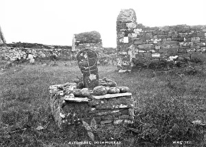 Plinth: Altoir Beg, Inishmurray