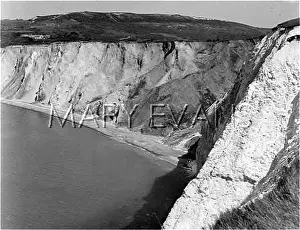 Alum: Alum Bay Cliffs, Isle of Wight