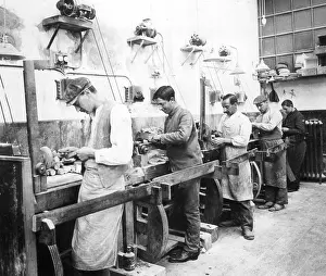 Amber: Amber workshop in East Prussia, 1913