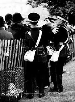 Viiis: AMBULANCE MEN 1936