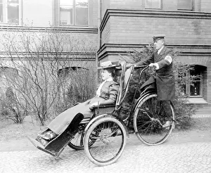 Specially: Ambulance service, 1900