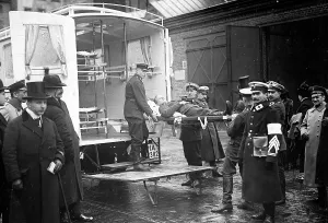 Orderly: Ambulance transport of the German Red cross, 1915
