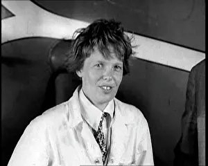 Earhart: Amelia Earhart Giving a Speech
