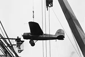 Lurline: Amelia Earhart's Lockheed Vega airplane ?