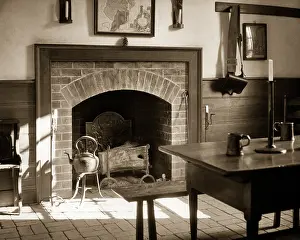 Cle003: American Colonial Tavern Interior Fireplace Table