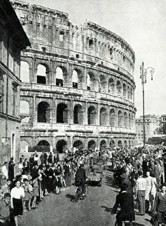 Colosseum: American forces in Rome, Italy, WW2