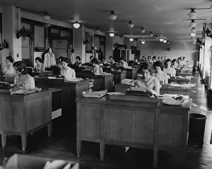 Typewriters: American open-plan office, 1931