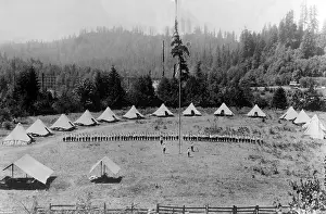 Hoisting: American scouts, 1928