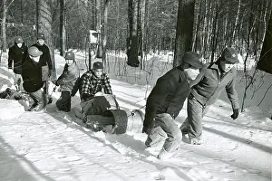 Drags: American Scouts pulling a sledge