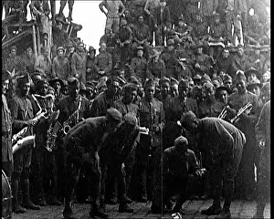 Dice: American Soldiers Playing Dice Games On the
