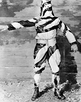 Mimicry: An American tree observation guard, 1918