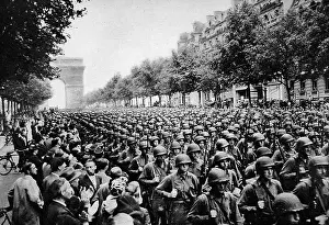 Reassure: American Troops marching through Paris; Second World War