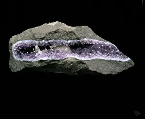 Amethyst: Amethyst crystals