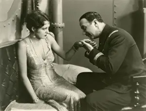 Mistrust: Amorous intentions -