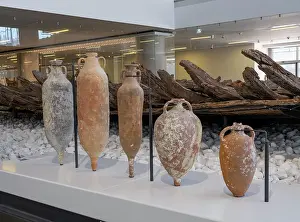 Agora: Amphorae - Musee d'Histoire de Marseille - Marseille