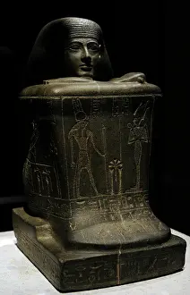 Neues: Amun-priest Hor. Block statue. Egypt