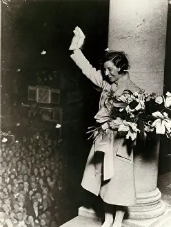 Grosvenor: Amy Johnson greets the crowds from Grosvenor House