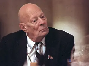 Alexandrov: Anatoly Alexandrov, 1982