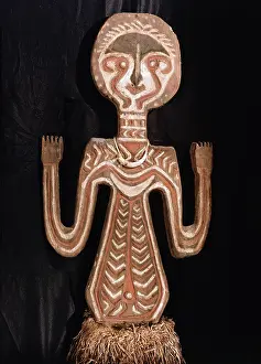 Eras: ancestral figure with ra