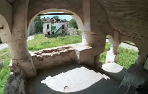 Disused: Ancient landmarks of Pskov, 1997