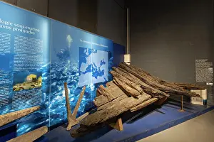 Cesars: Ancient ship - Musee des Docks Romains - Marseille