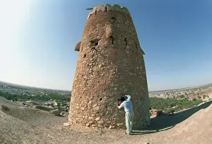 Watchtower: Ancient watchtower in UAE, 1988