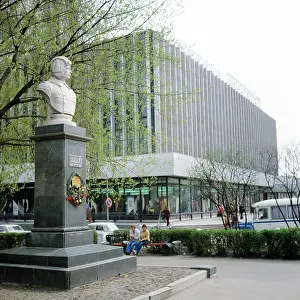 Crewman: Andrei Popov monument in Belgorod, 1983