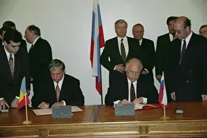 Moldova: Andrei Sangheli in Russia