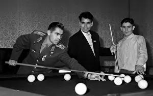 Billiards: Andrian Nikolayev with his family