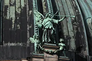 Historicism: Angel statue, Berliner Dom, Berlin, Germany