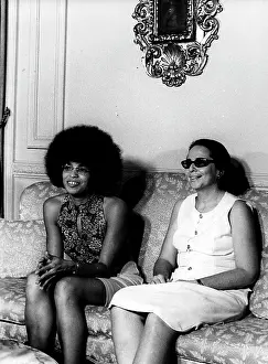 Vilma: Angela Davis Visits Cuba