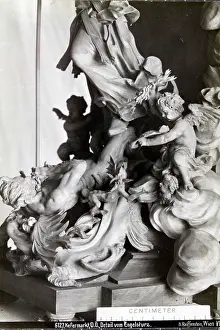 Kefermarkt: Angels Fall sculpture