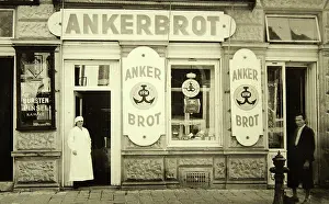 Bakeries: Anker bread branch and store brushes combs