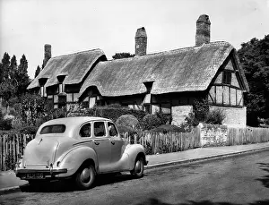 Shottery: ANN HATHAWAY'S COTTAGE