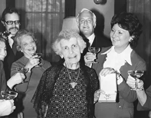 Neurosis: Anna Freud, was presented the Grand Decoration
