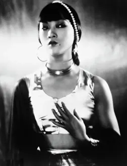 Glamor: Anna May Wong - Actress