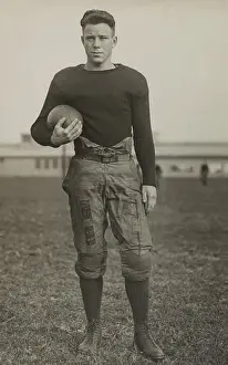 Padding: Annapolis halfback, Tom Hamilton, 1924?26, rose