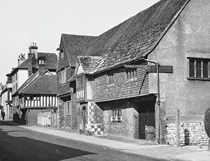 Wealden: ANNE OF CLEVES HOUSE