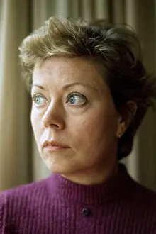 Crosbie: Annette Crosbie - Scottish actress